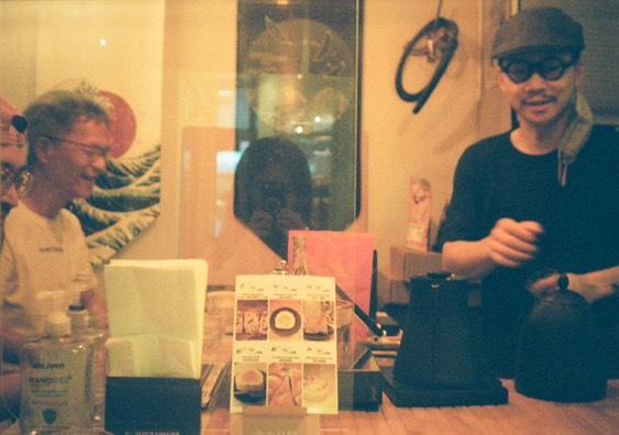 啡人前 -【 咖啡師覺醒日記：一個攝影師變身咖啡匠人的追夢筆記 】<前編>